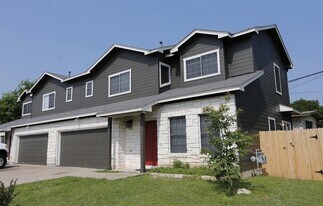 7200 Dan-Jean Dr in Austin, TX - Building Photo