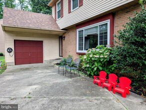 12 Beekman Pl in Cherry Hill Township, NJ - Building Photo - Building Photo