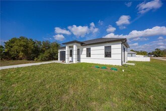 2700 49th St SW in Lehigh Acres, FL - Building Photo - Building Photo