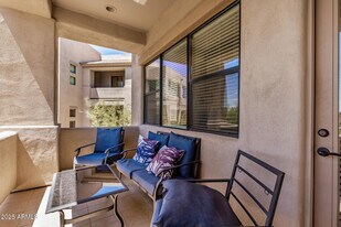 34457 N Legend Trail Pkwy in Scottsdale, AZ - Building Photo