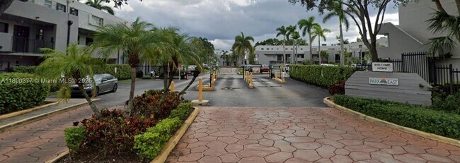 40 NW 87th Ave in Miami, FL - Building Photo - Building Photo