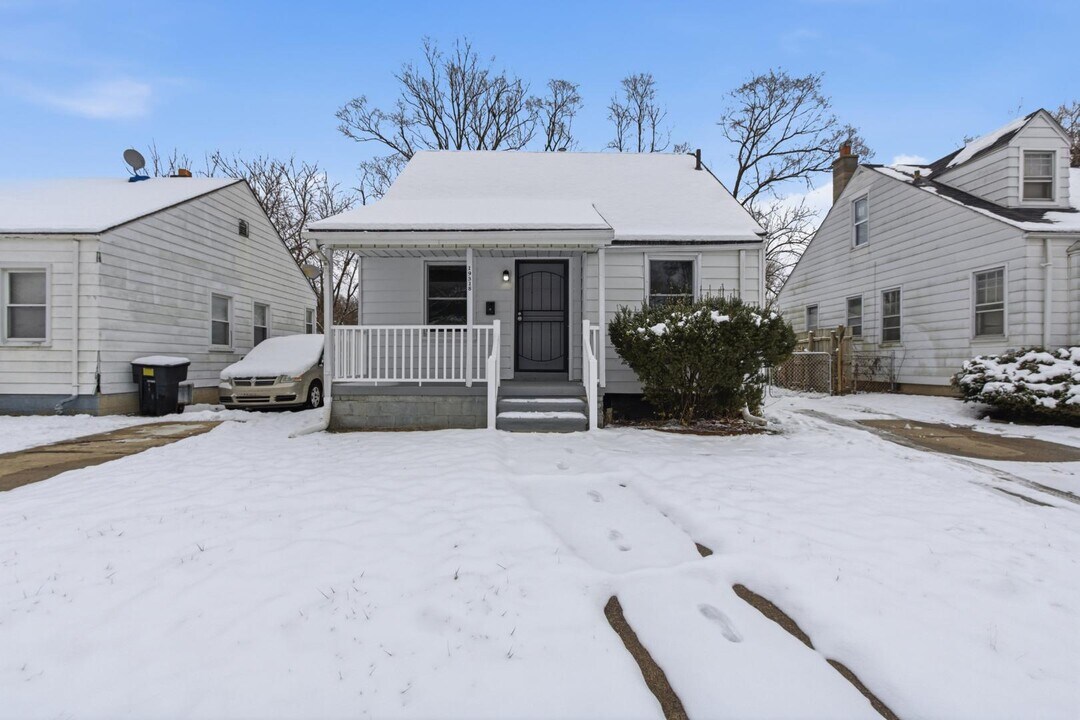 19318 Harlow Ave in Detroit, MI - Building Photo