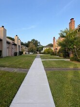 3010 Beecave Dr in Missouri City, TX - Building Photo - Building Photo