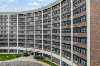 John F. Kennedy Terrace in Joliet, IL - Building Photo - Building Photo