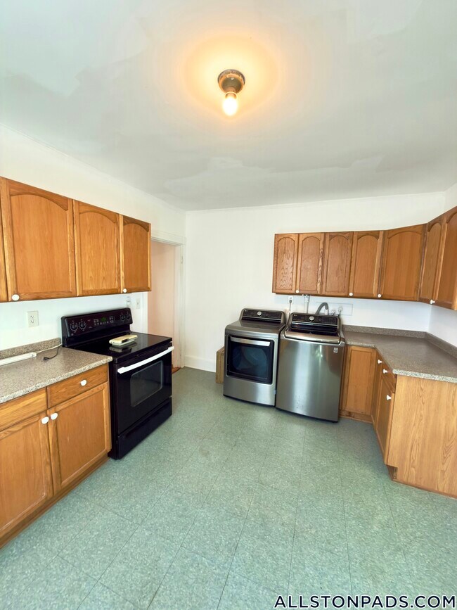 45 N Beacon St