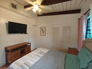 2835 Dewey St in Hollywood, FL - Building Photo - Building Photo