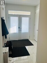 76 Mcbride Trl in Barrie, ON - Building Photo - Building Photo