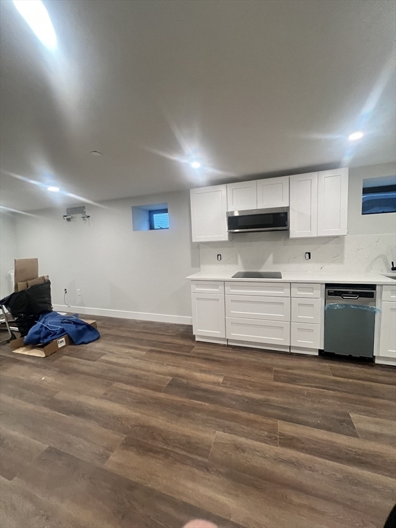 35 Hunnewell Ave in Boston, MA - Building Photo - Building Photo