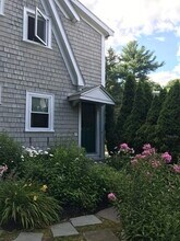17 Grant St, Unit 2 in Lexington, MA - Building Photo - Building Photo