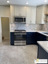 3163 Pine Ave in Long Beach, CA - Building Photo - Building Photo