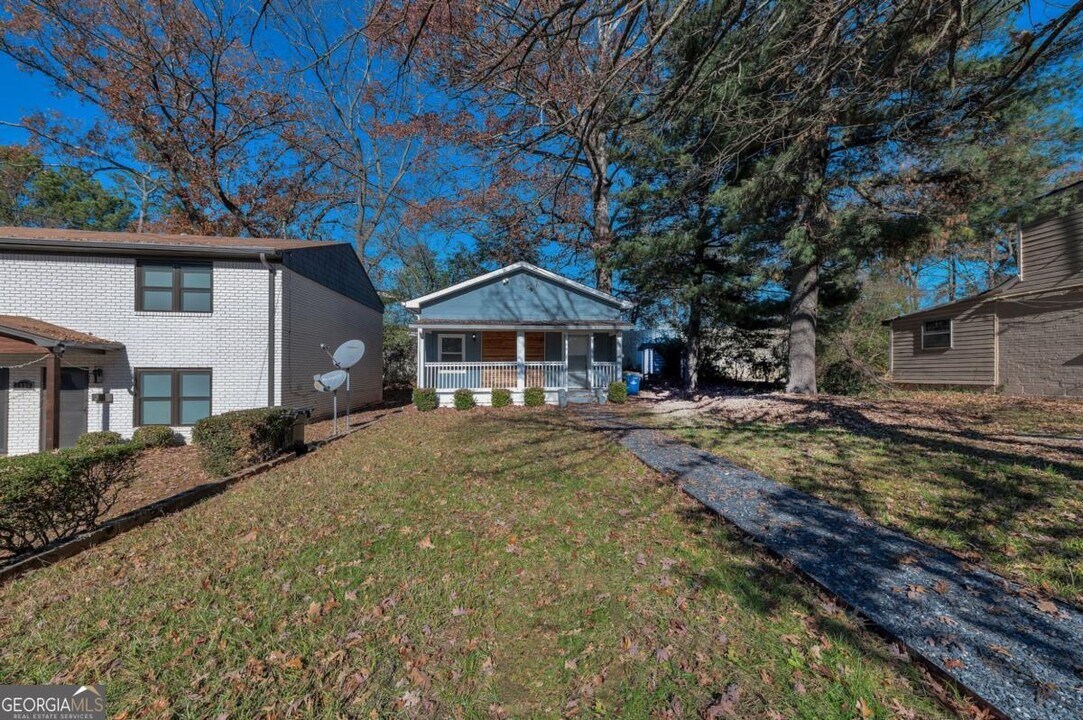 1333 Womack Ave in Atlanta, GA - Building Photo