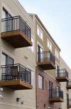 University Place Lofts in Des Moines, IA - Foto de edificio - Building Photo