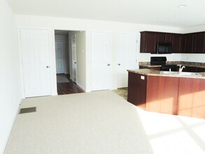 105 Mount Olive Ln in Ephrata, PA - Foto de edificio - Building Photo