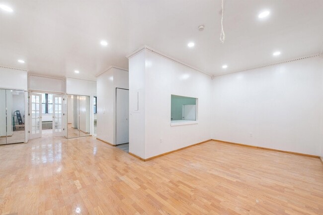 property at 111 Mulberry St