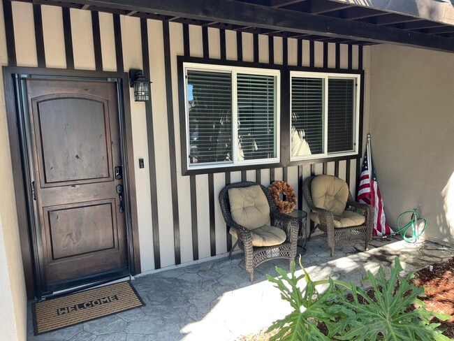 1825 Walnut Creek Ct in West Covina, CA - Foto de edificio - Building Photo