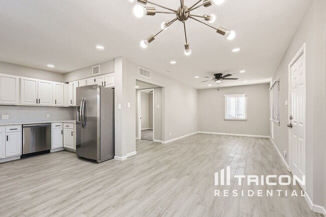 7201 N 26th Ln in Phoenix, AZ - Building Photo - Building Photo