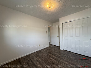 1296 Blaine Ave, Unit 1 in Idaho Falls, ID - Building Photo - Building Photo