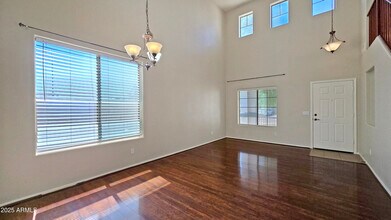 7132 W Warner St in Phoenix, AZ - Building Photo - Building Photo