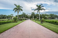 293 Old Meadow Way in Palm Beach Gardens, FL - Foto de edificio - Building Photo