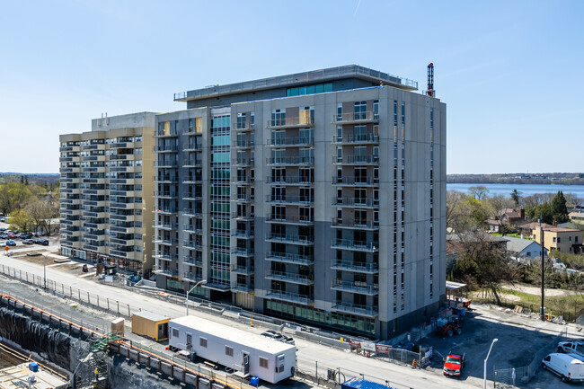 QWest Condominiums in Ottawa, ON - Building Photo - Building Photo