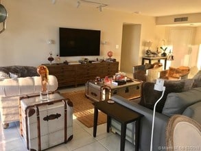 19101 Mystic Pointe Dr-Unit -2001 in Aventura, FL - Building Photo - Building Photo