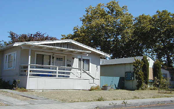 Ripley Garden Apartments in Santa Rosa, CA - Building Photo - Building Photo