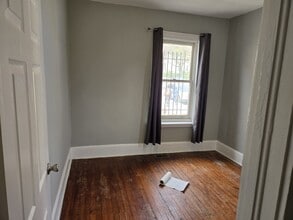 575 Stuyvesant Ave, Unit 1st floor in Irvington, NJ - Building Photo - Building Photo