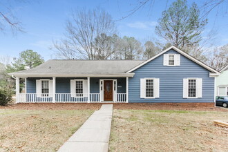 9616 Kent Village Dr in Charlotte, NC - Building Photo - Building Photo