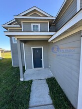 794 Rd 5101 in Cleveland, TX - Building Photo - Building Photo