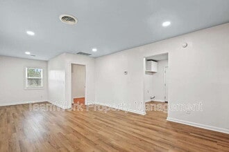 3042 Terry Dr in N. Charleston, SC - Building Photo - Building Photo