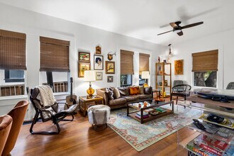 1804 Brackenridge St in Austin, TX - Building Photo - Building Photo