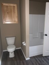 530 46th St, Unit B in Lubbock, TX - Building Photo - Building Photo