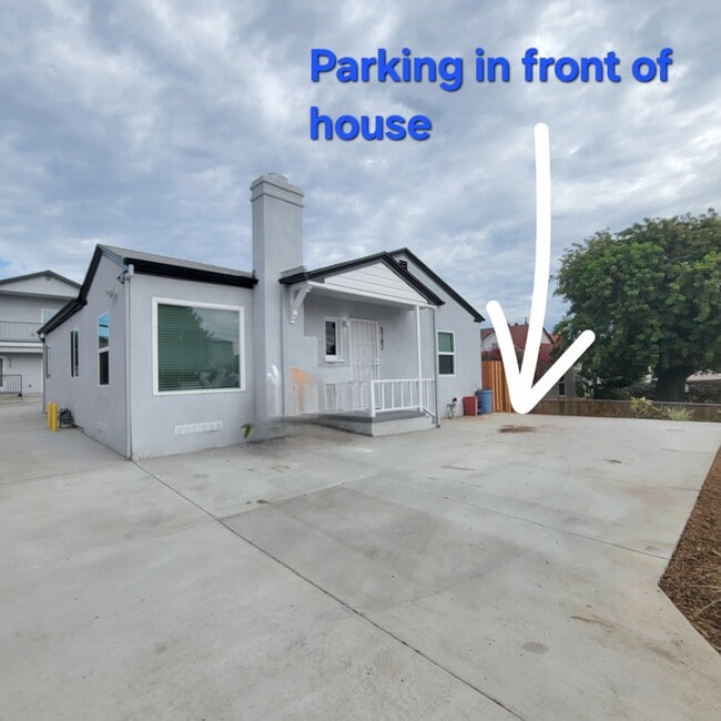 property at 5782 Cumberland St