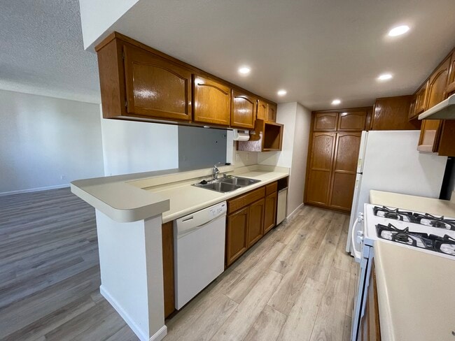 property at 6033 Estelle St