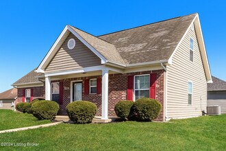 4305 Jennymac Dr in Louisville, KY - Building Photo - Building Photo