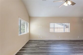 341 Franklin Ln in Ventura, CA - Building Photo - Building Photo