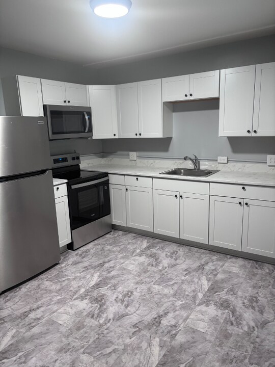126 McGavock Pk, Unit A in Nashville, TN - Building Photo