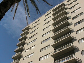 Santa Monica Bay Towers in Santa Monica, CA - Building Photo - Building Photo