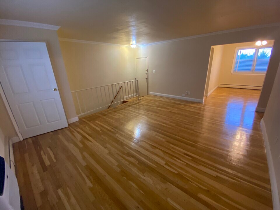 68 W End Ave, Unit 2 in North Plainfield, NJ - Foto de edificio