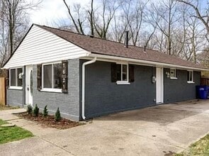 1621 Linnbrook Dr in Dayton, OH - Building Photo - Building Photo