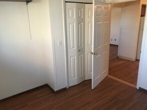 1085 S Perry St-Unit -Unit B in Denver, CO - Building Photo - Building Photo