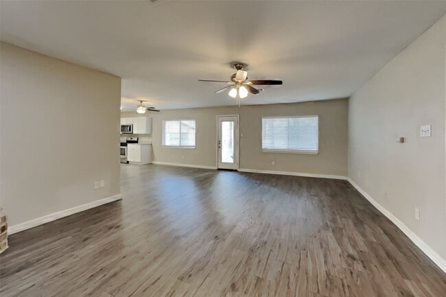 3007 Birch Creek Dr