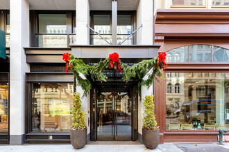 Flatiron House in New York, NY - Building Photo - Building Photo