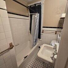 814 Wayne Ave in York, PA - Foto de edificio - Building Photo