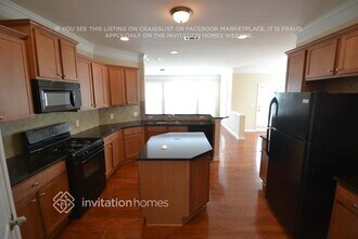 404 N Hampton Trail in Canton, GA - Building Photo - Building Photo