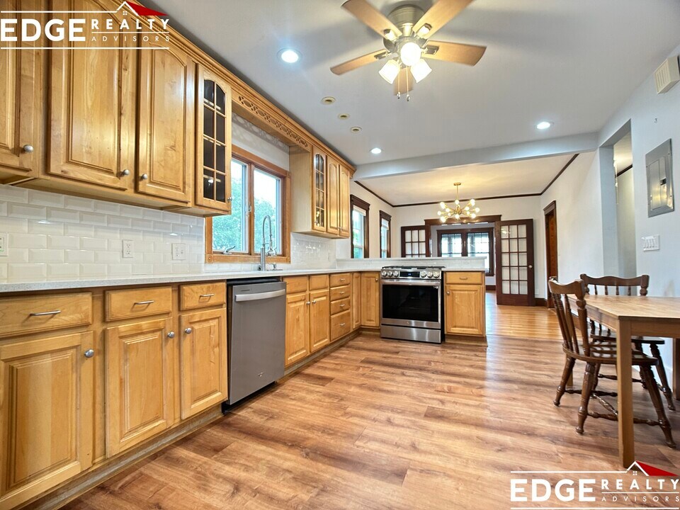 92 Litchfield St, Unit 1 in Boston, MA - Building Photo