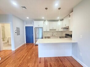 222 Arlington St in Quincy, MA - Building Photo - Building Photo