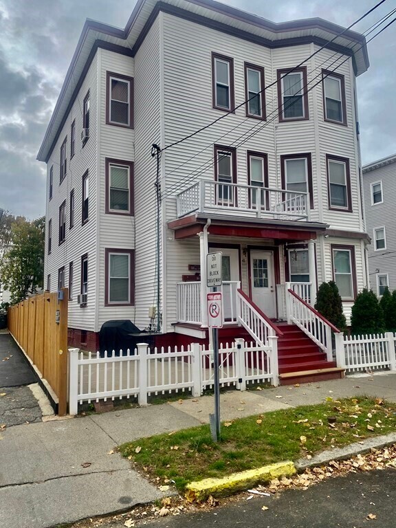 41 Park St-Unit -2 in Lynn, MA - Building Photo - Building Photo