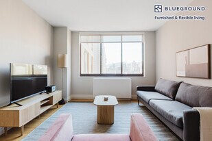 155 E 31st St in New York, NY - Building Photo