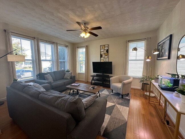 1275 W 27th St in Norfolk, VA - Building Photo - Building Photo